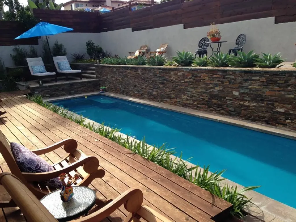 marathon-pool-only-03