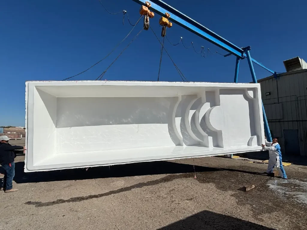 Why Fiberglass Pool — comparison vs gunite and vinyl