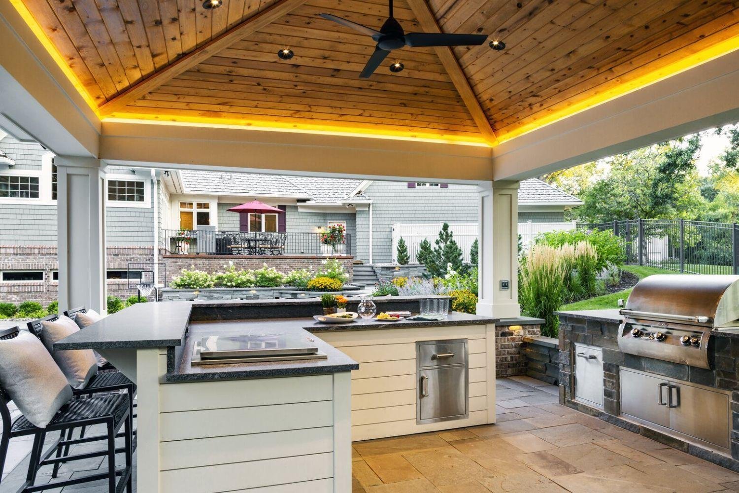 Outdoor Kitchens